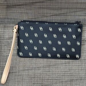 Dooney and Bourke wristlet